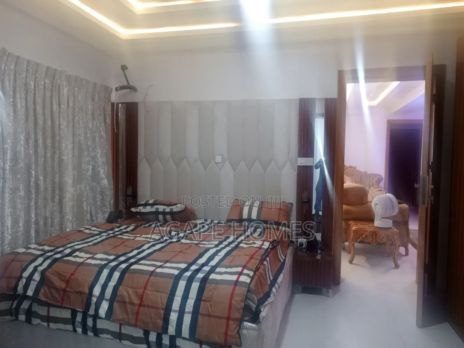 Furnished 3bdrm Apartment in Oyingbo for rent