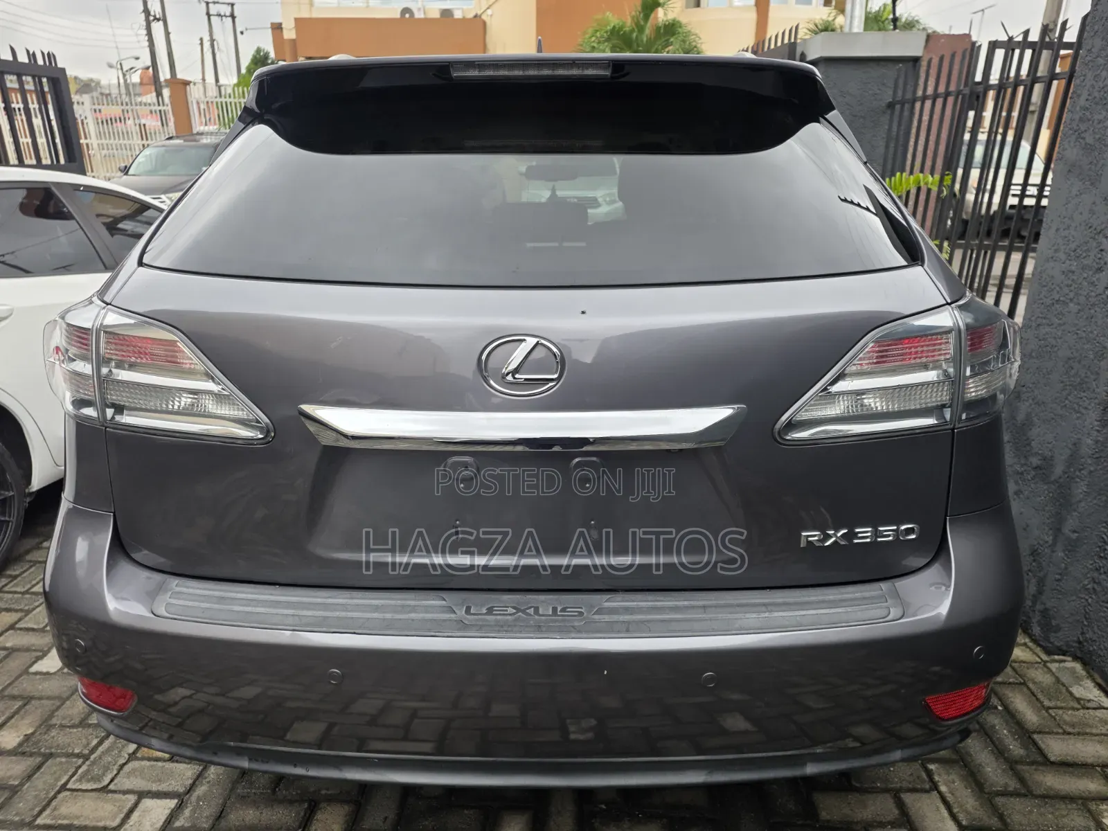 Lexus RX 350 FWD 2012 Gray