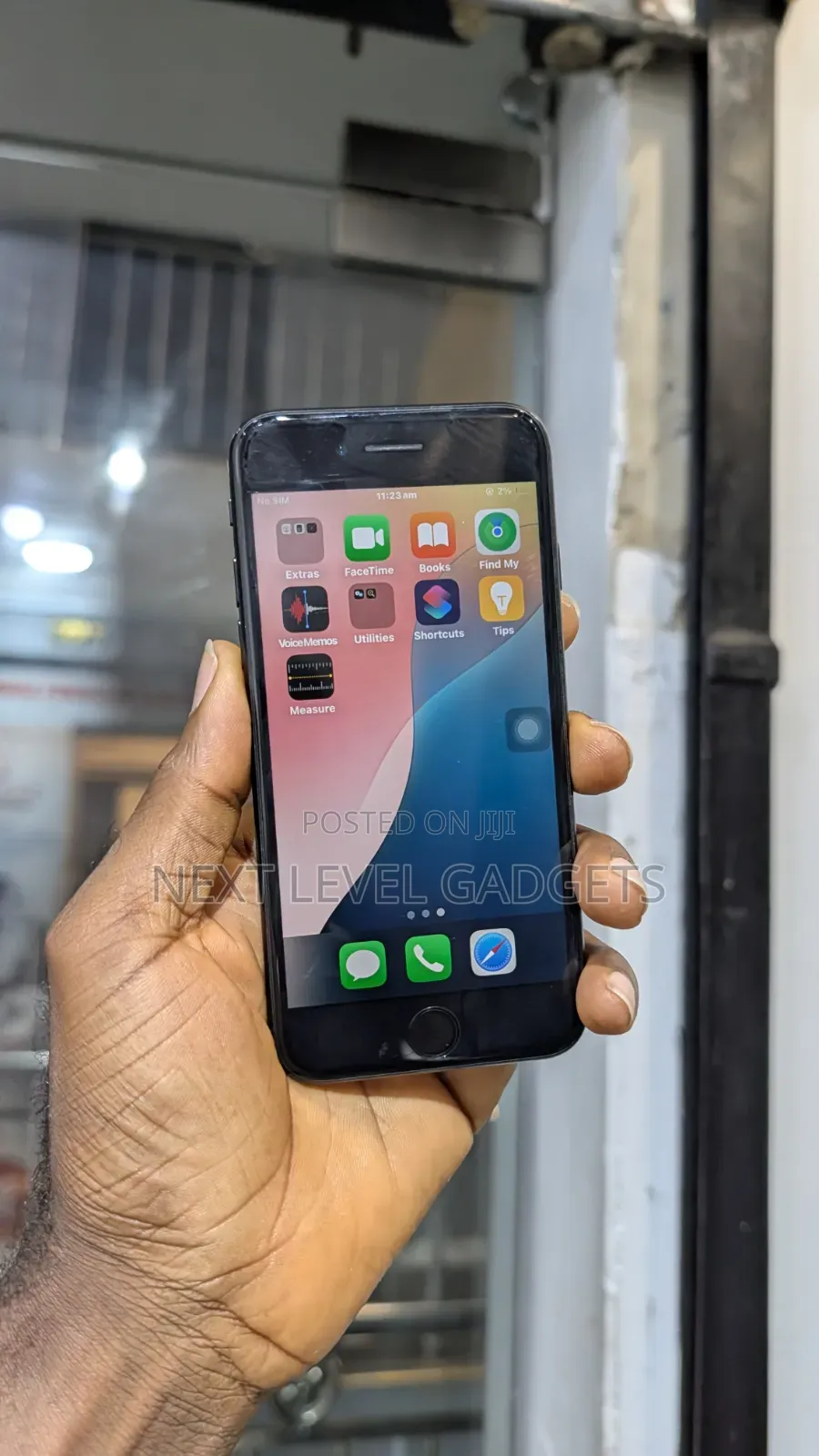 Apple iPhone SE 64 GB Black