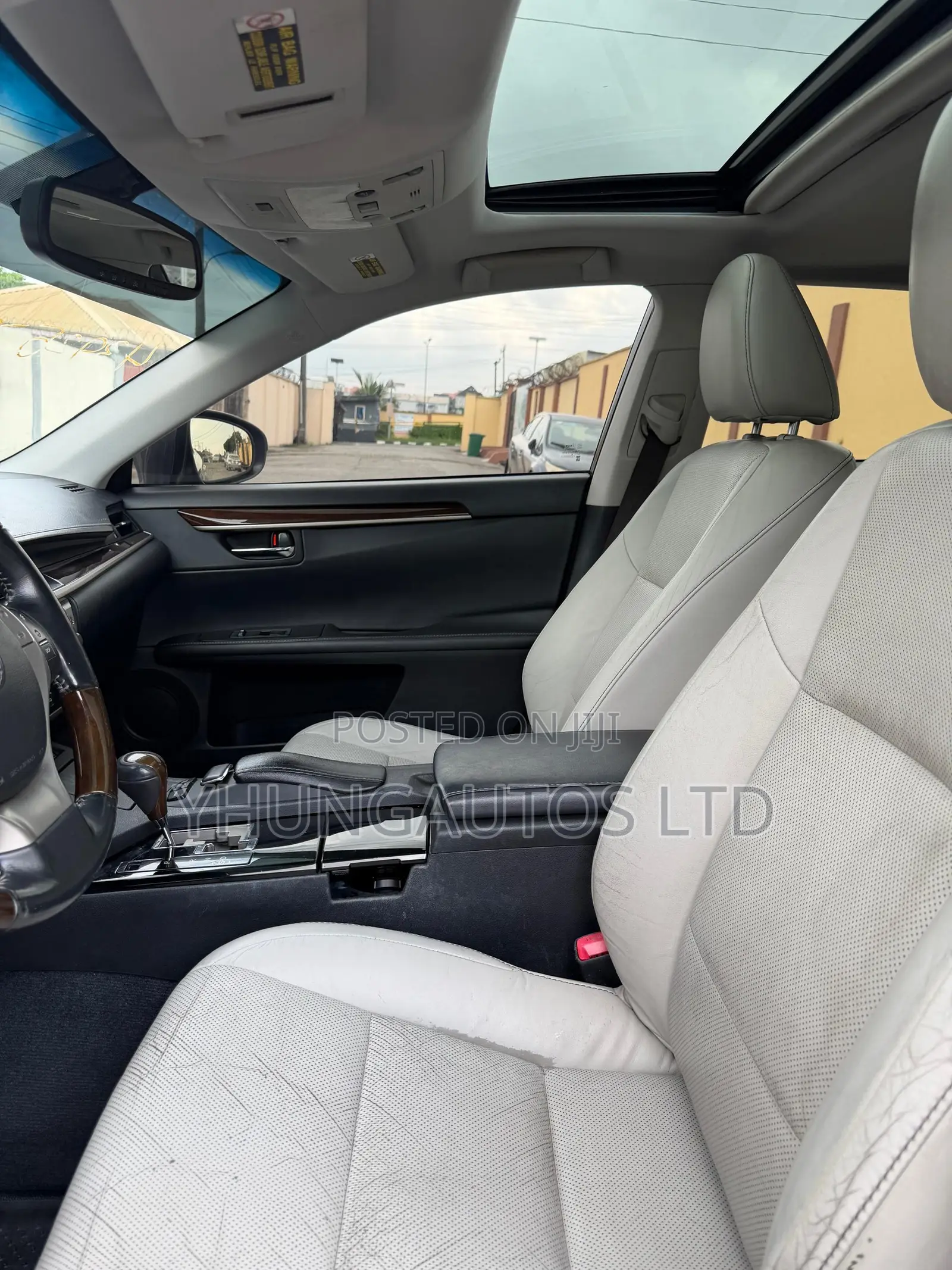 Lexus ES 350 FWD 2014 Gray