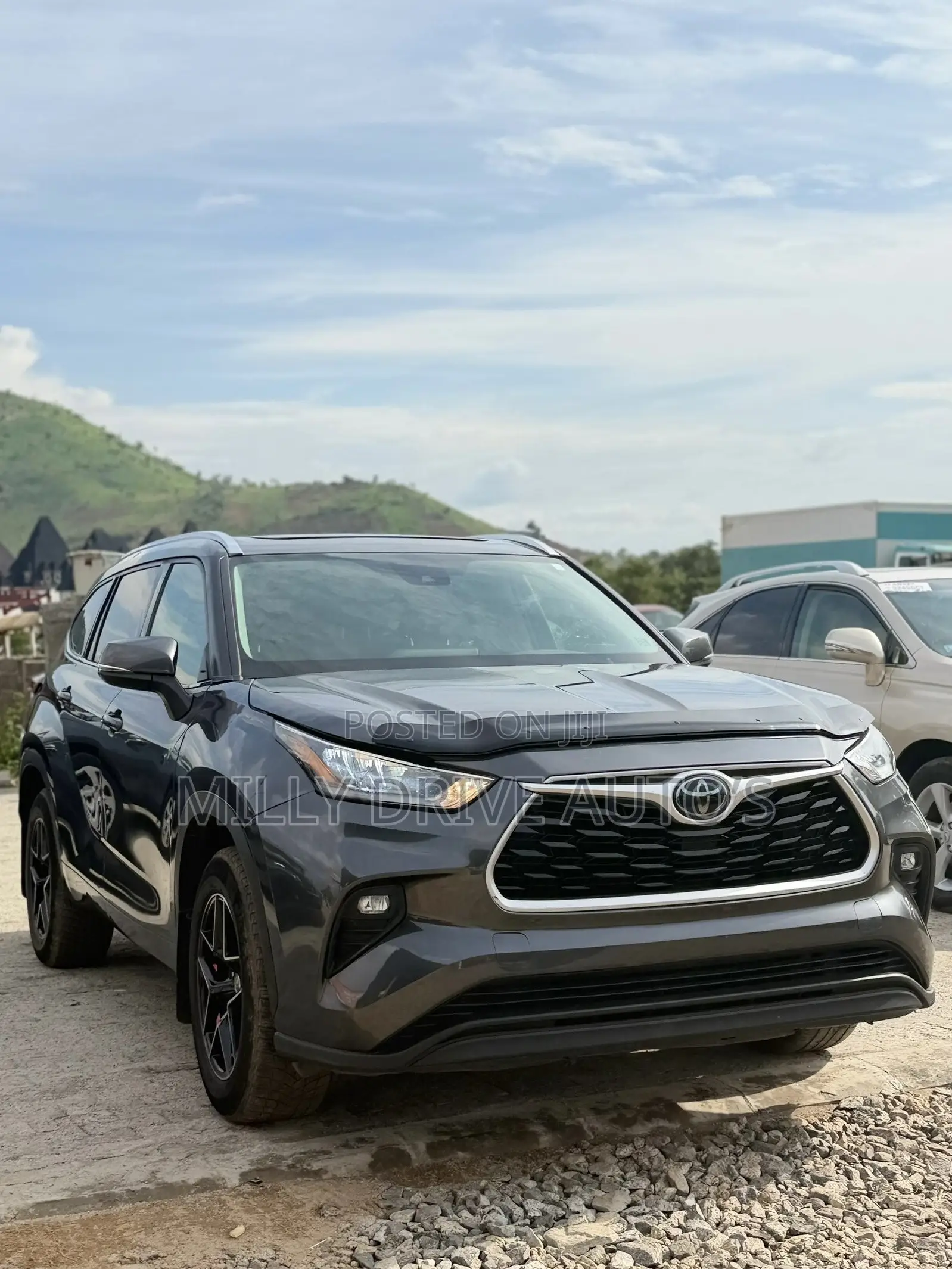 Toyota Highlander Limited AWD 2020 Gray
