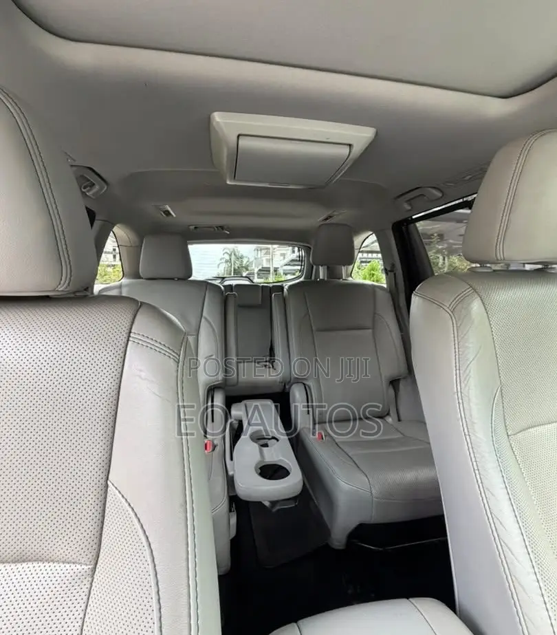 Toyota Highlander Limited V6 4x4 (3.5L 6cyl 6A) 2016 Blue