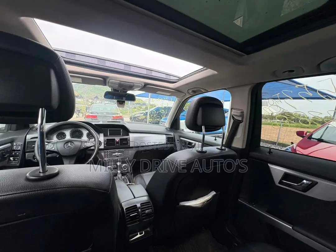 Mercedes-Benz GLK-Class 350 4MATIC 2010 White
