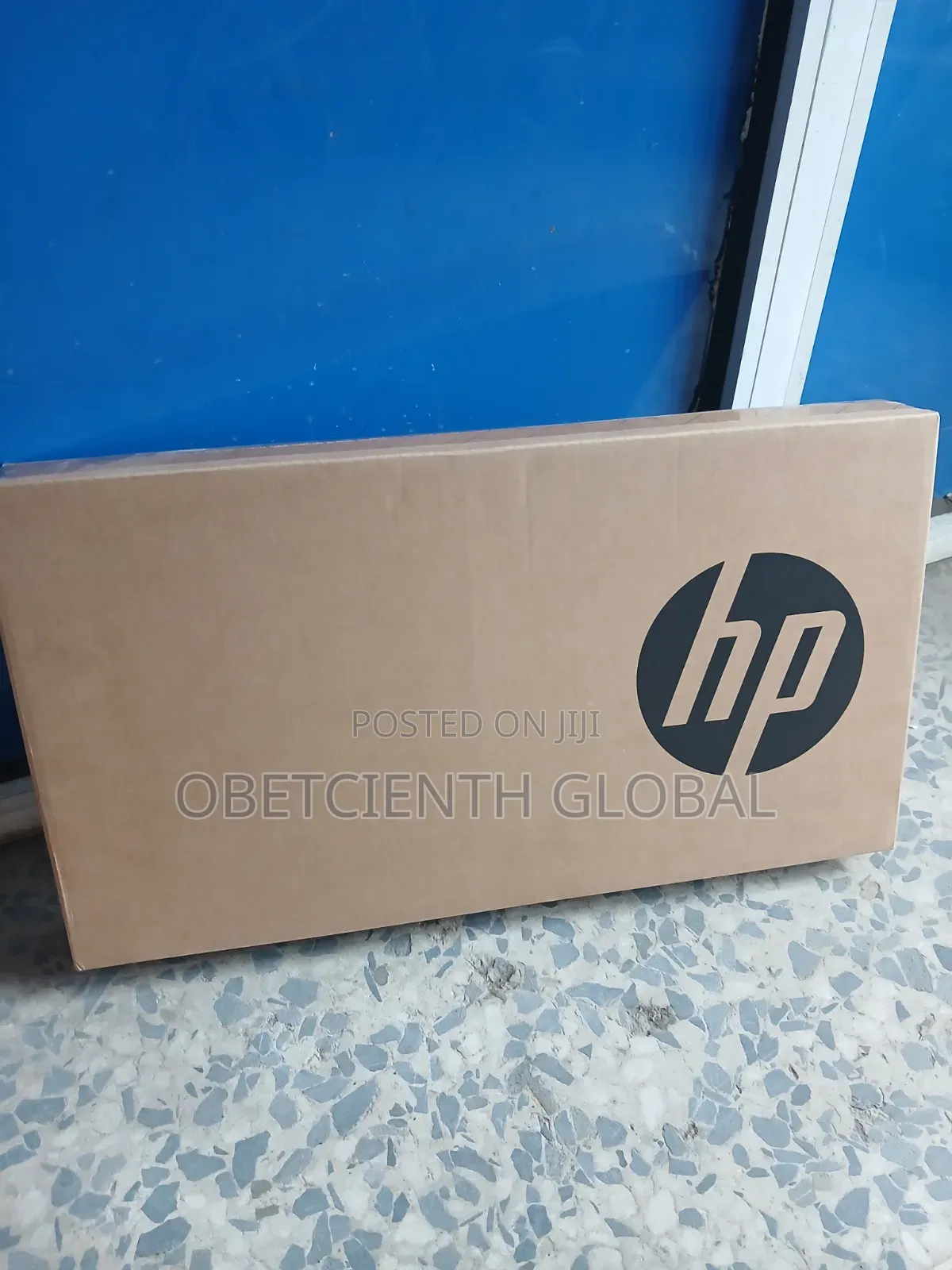 New Laptop HP 250 G10 8GB Intel Core i5 SSD 512GB