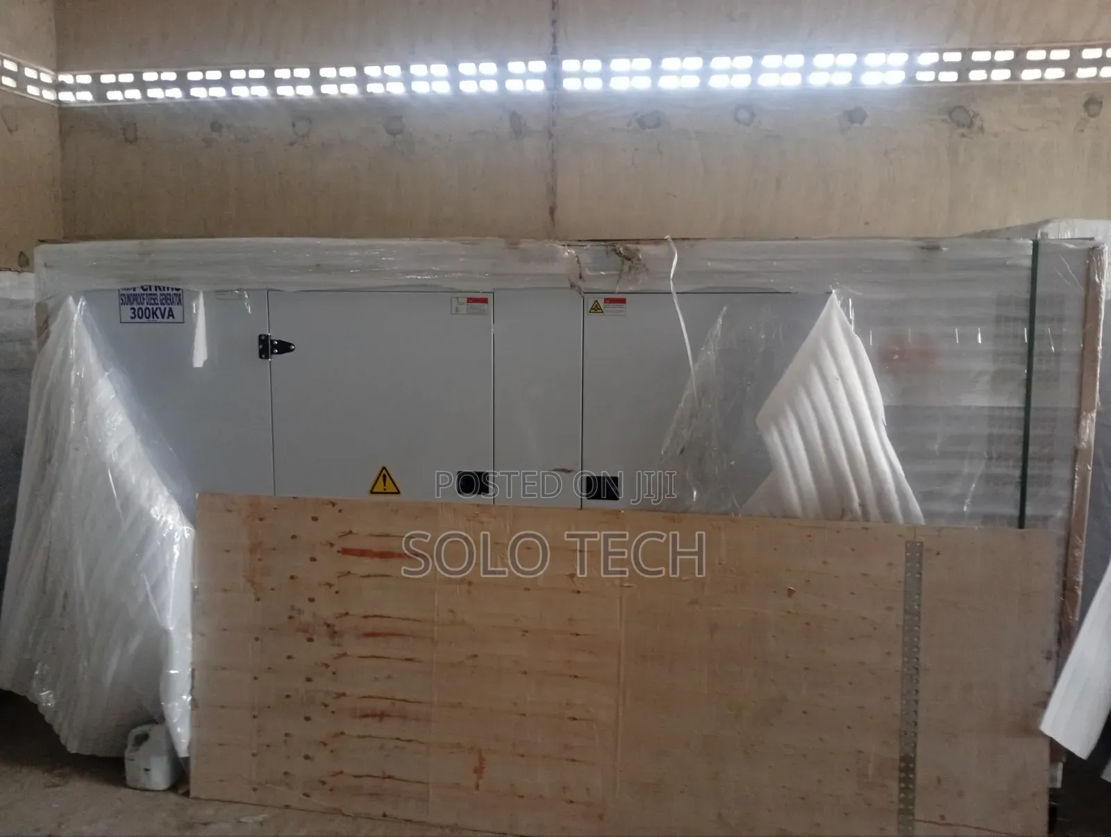 300 Kva Brand New Perkins Soundproof Diesel Generator 100% Copper Coil