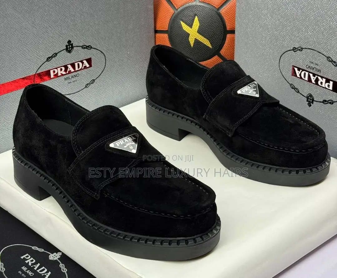 Prada Quality Luxury Men Corporate Shoe