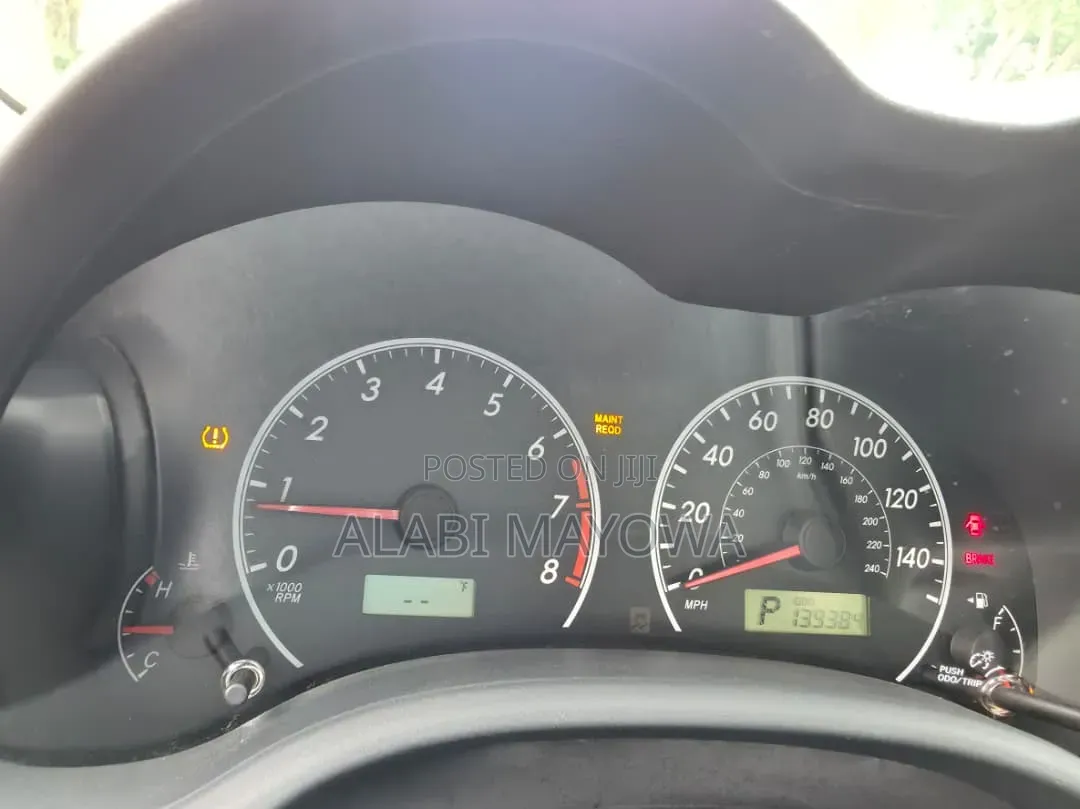 Toyota Corolla LE 4dr Sedan (1.8L 4cyl 4A) 2013 Blue