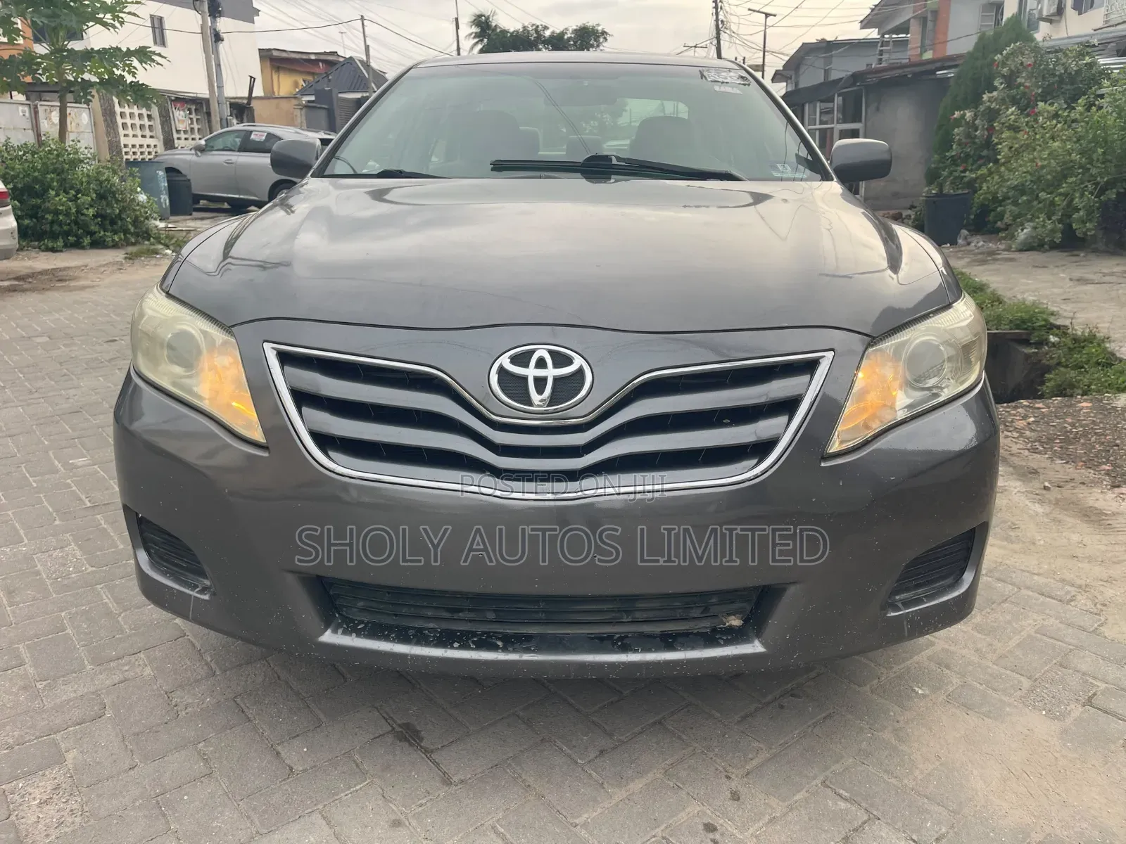 Toyota Camry 2010 Gray