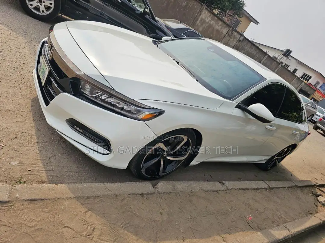 Honda Accord 2019 White