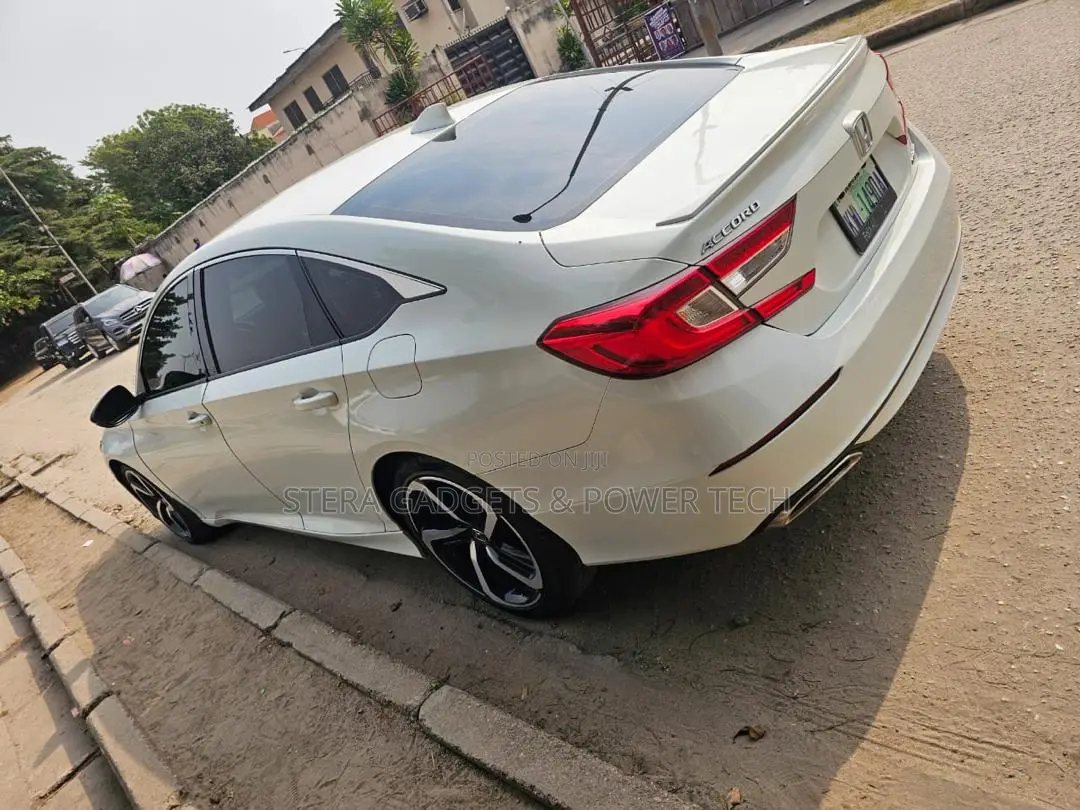 Honda Accord 2019 White