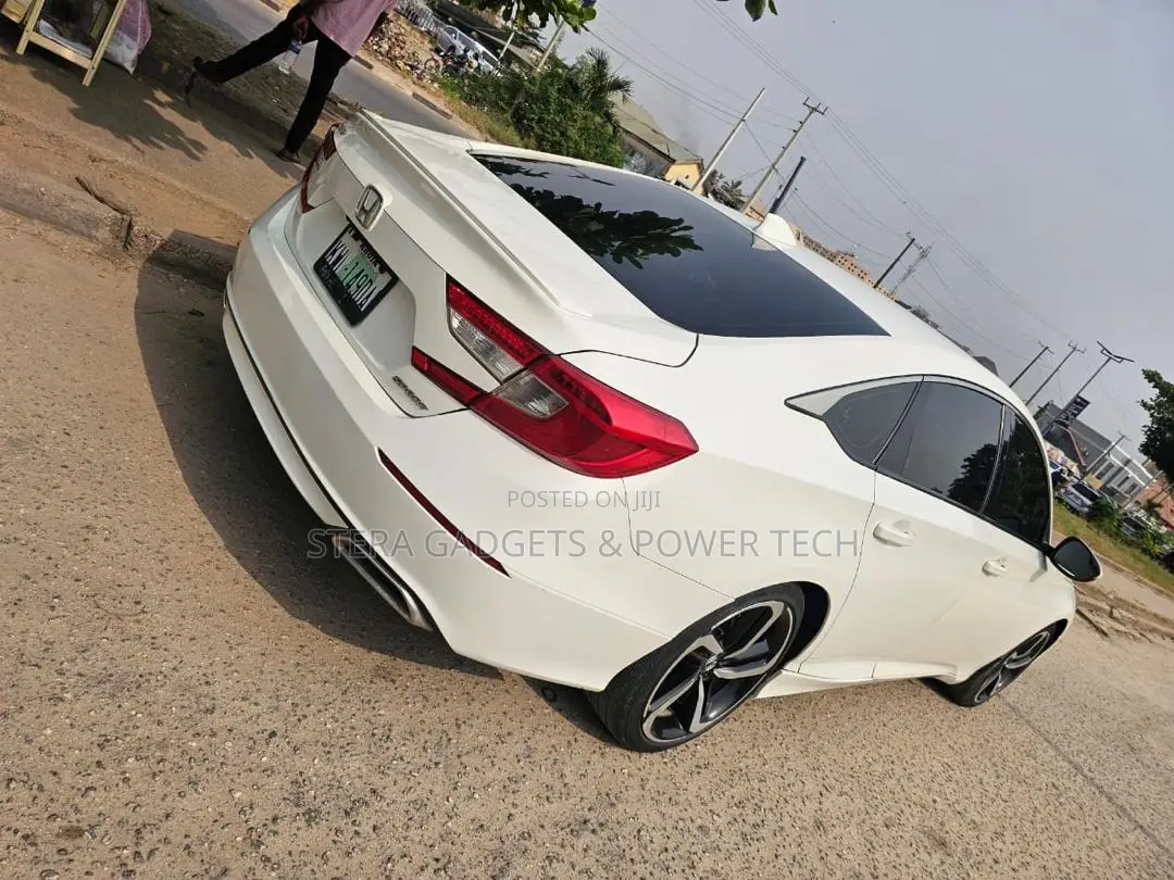 Honda Accord 2019 White