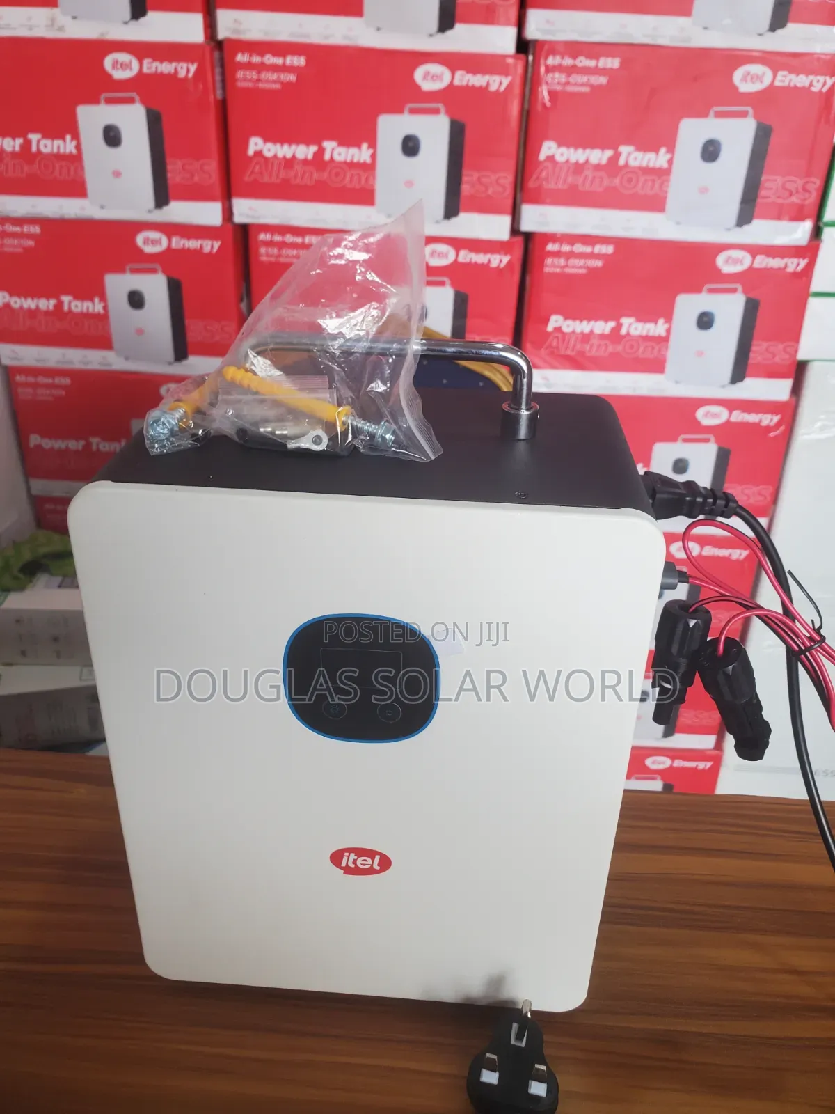 Itel 500w/1kwh Power Tank