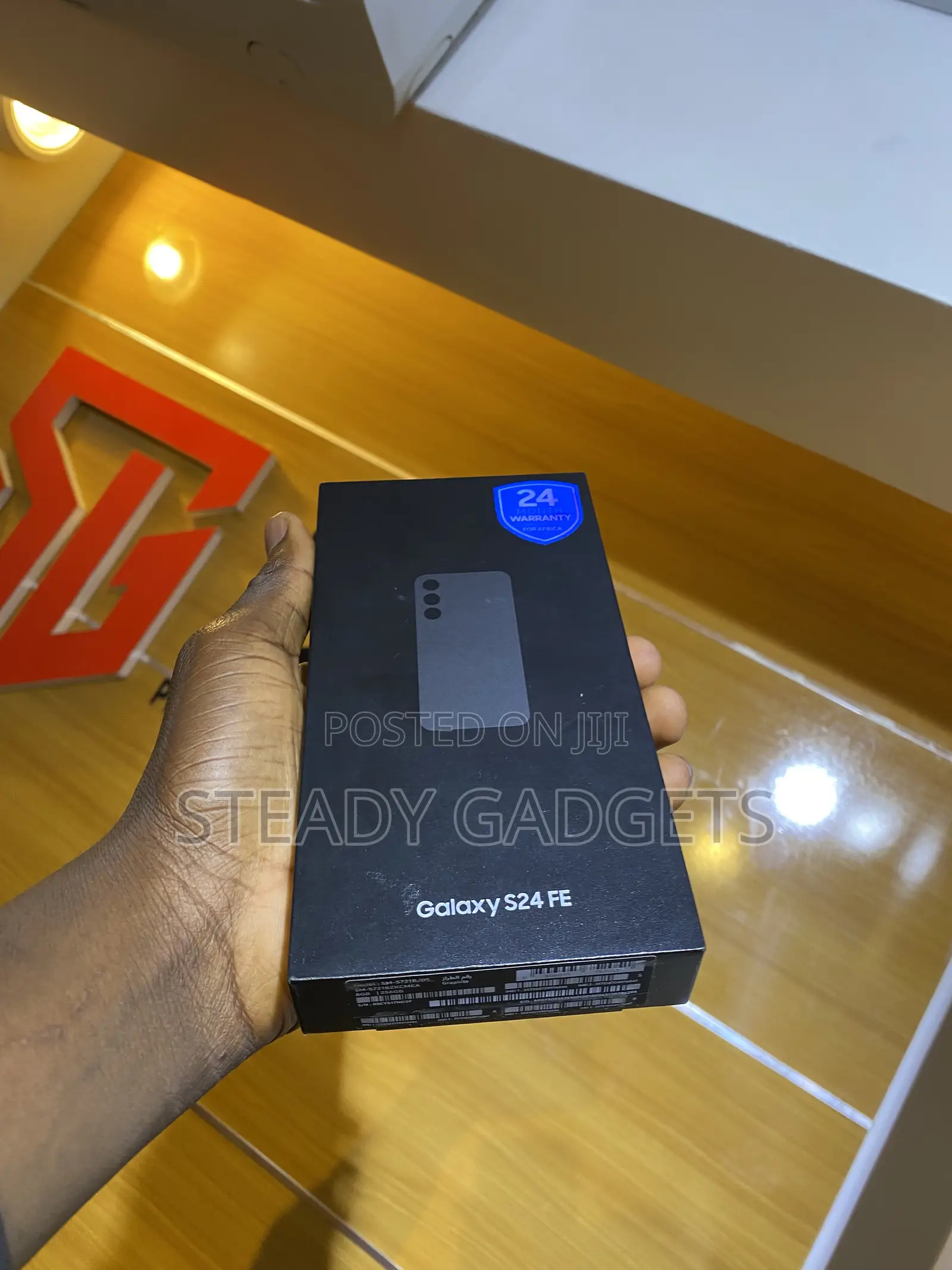 New Samsung Galaxy S24 FE 256 GB Black