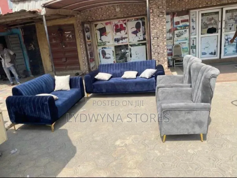 High Grade Quality Super Strong Handmade Sofa
