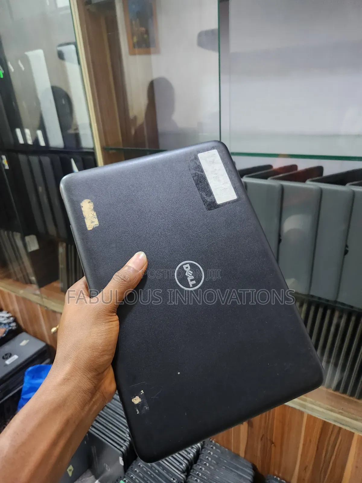 Laptop Dell Latitude 3180 4GB Intel Pentium SSD 128GB