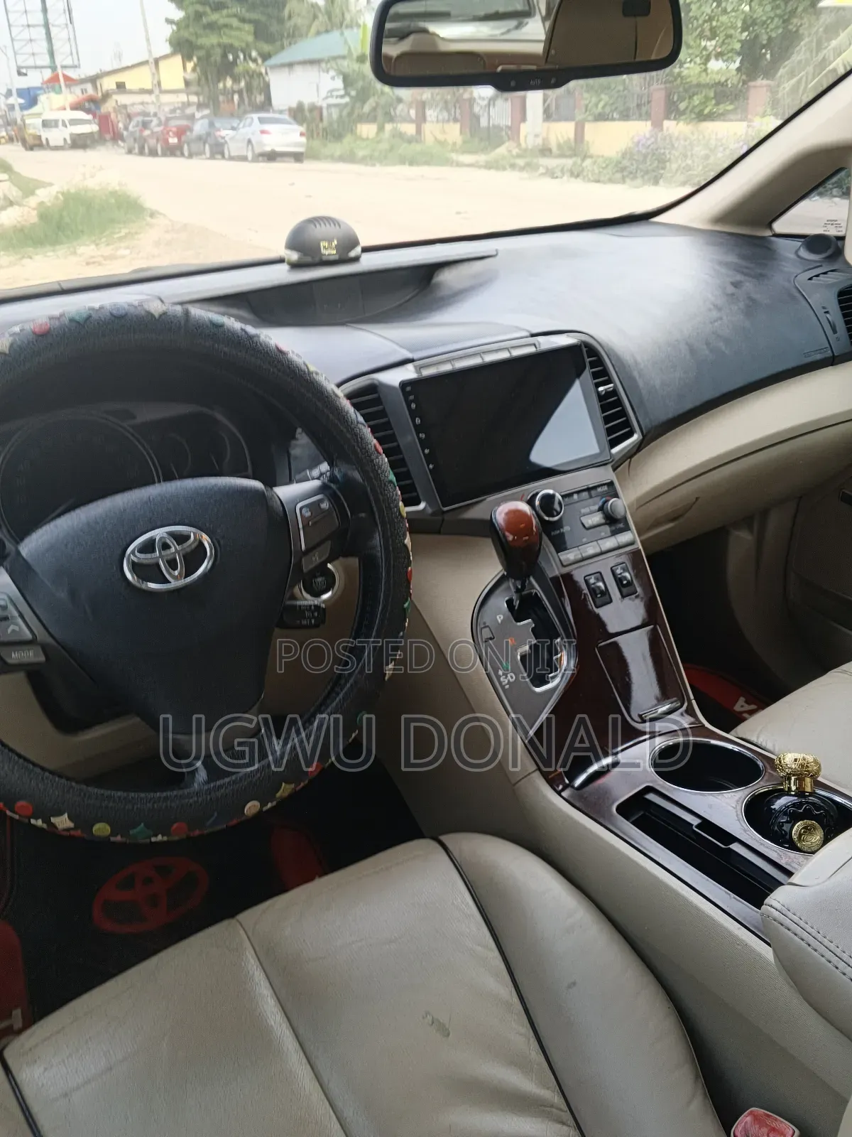 Toyota Venza 2010 Red