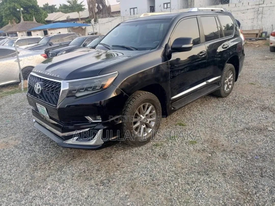 Toyota Land Cruiser Prado 2012 Black