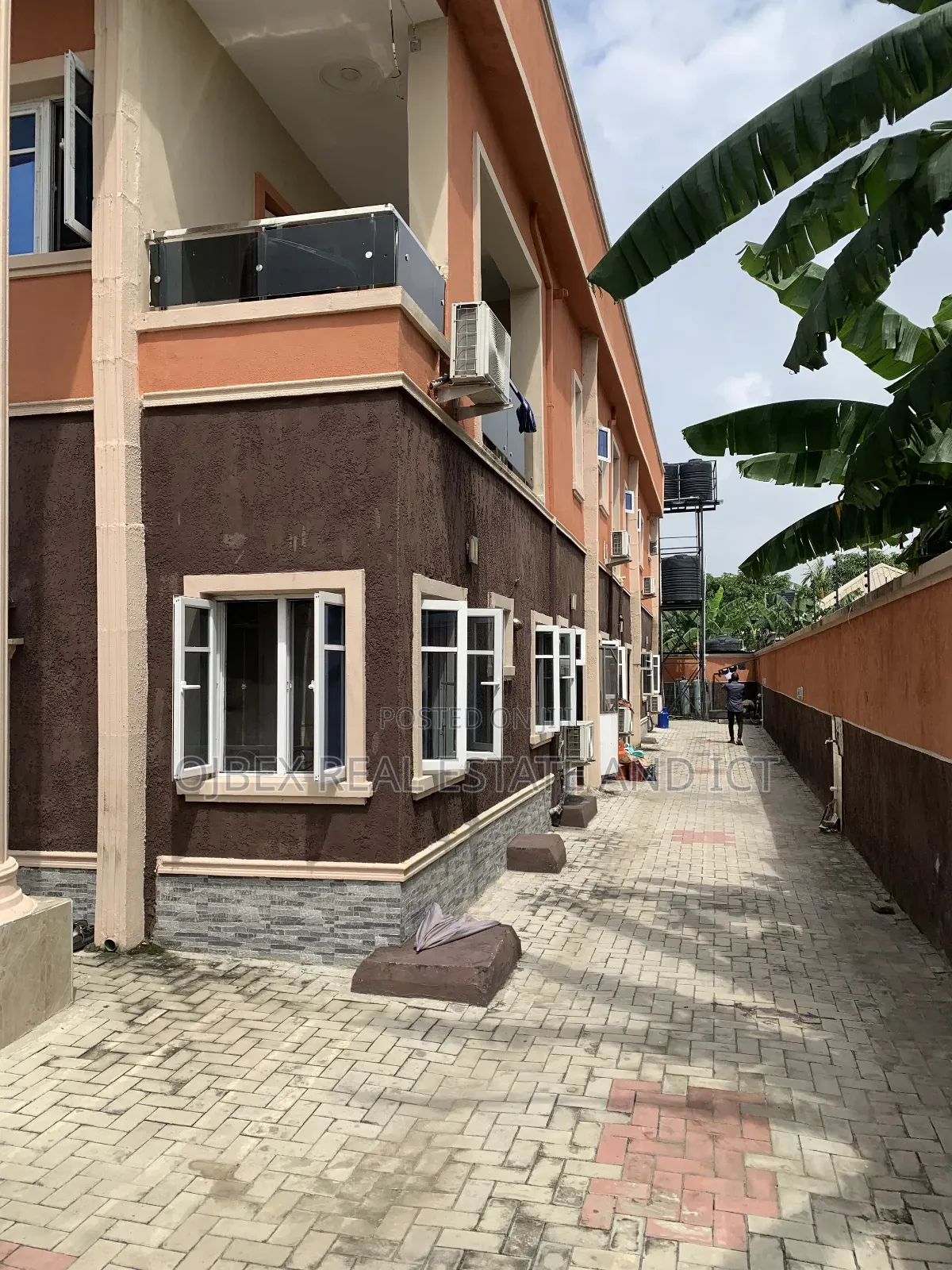 Furnished 3bdrm Block of Flats in Abijo Victory Villa, Ajah for sale