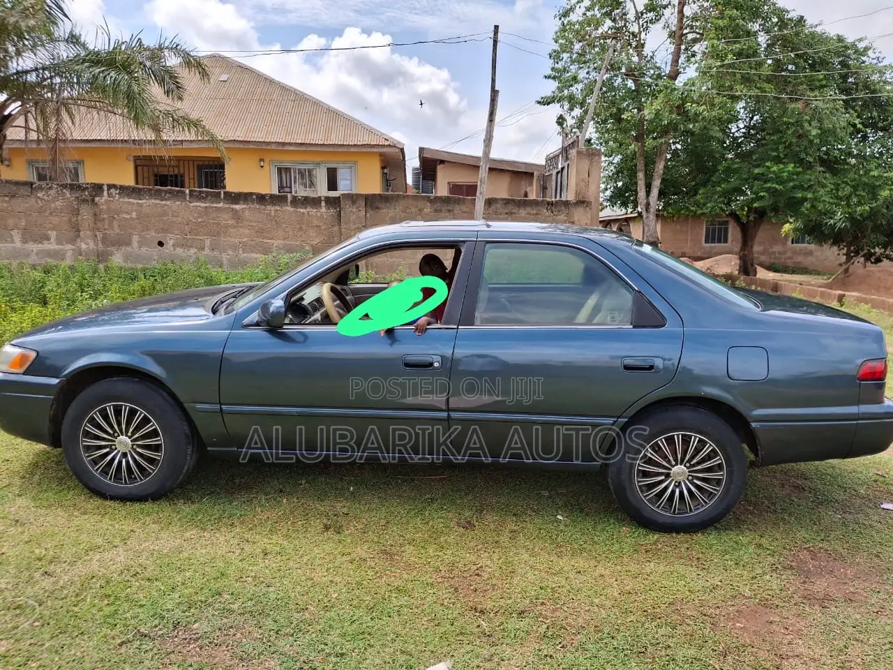 Toyota Camry 2000 Blue