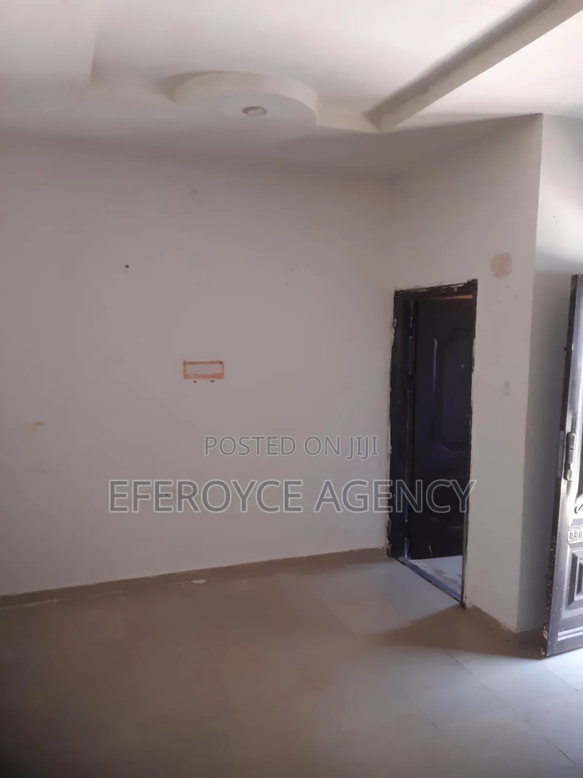 1bdrm Bedsitter in Agbor Road Bypass, Benin City for rent
