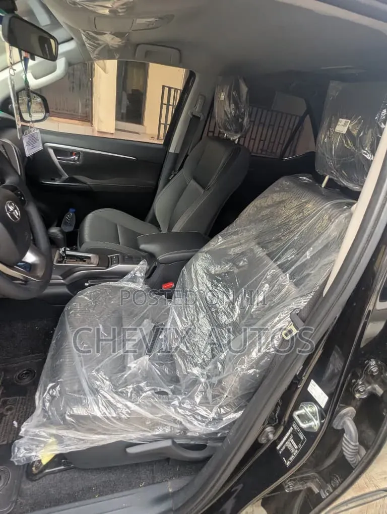 New Toyota Fortuner 2025 Black