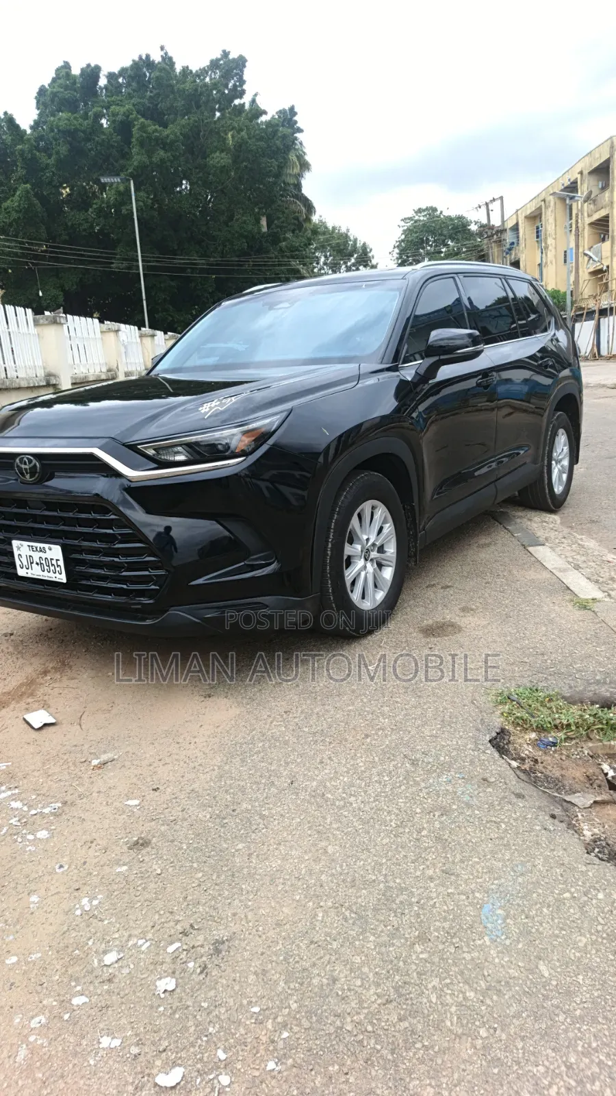 Toyota Highlander XLE FWD 2024 Black