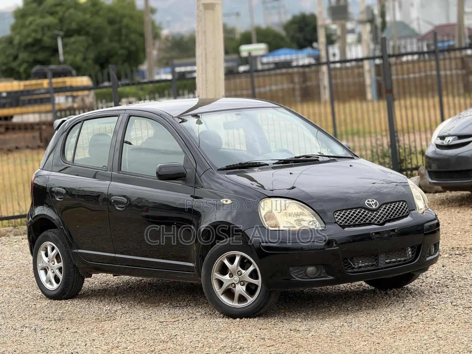 Toyota Yaris 2004 Black