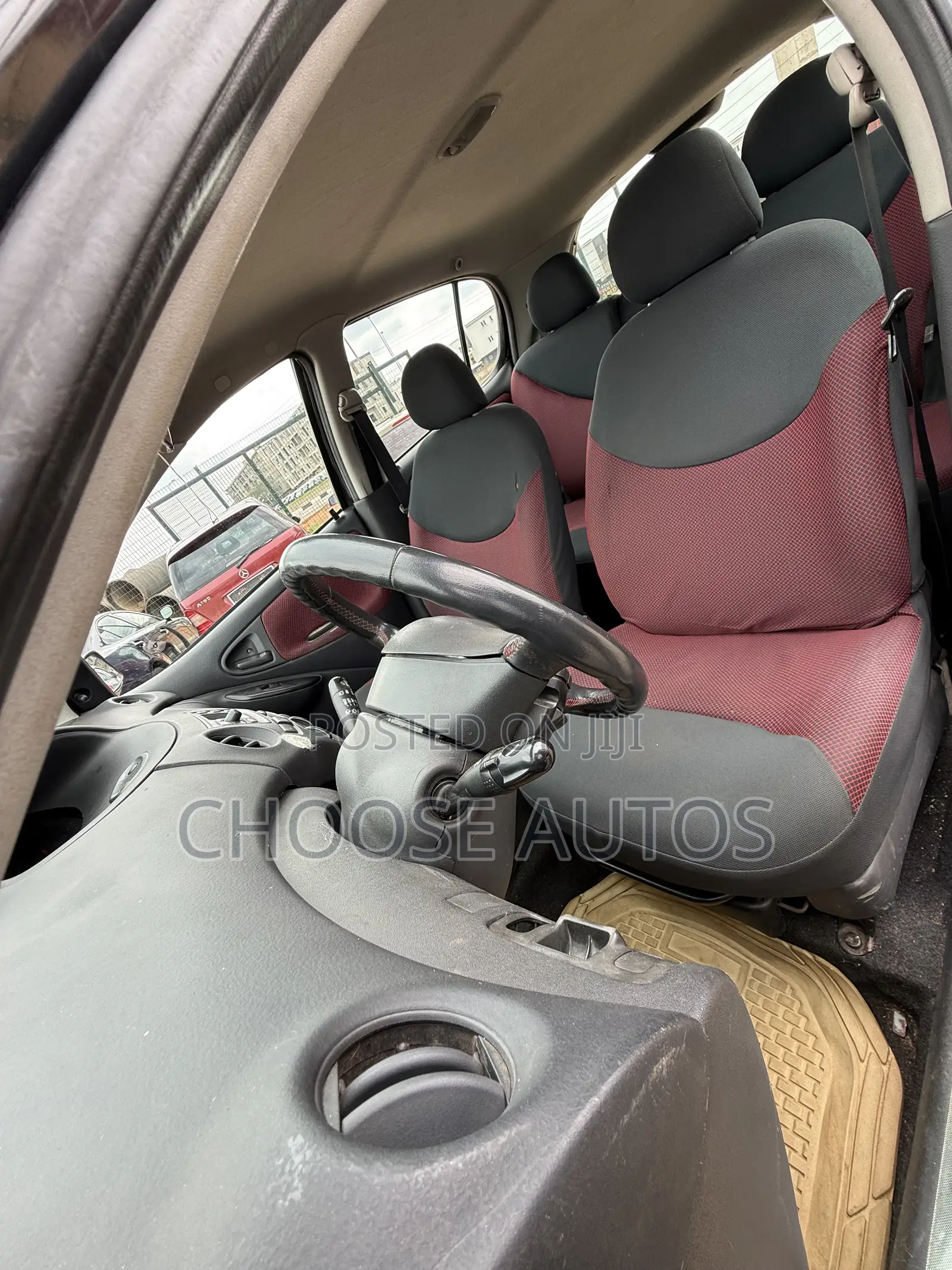 Toyota Yaris 2004 Black