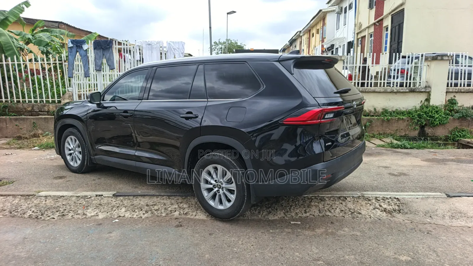 Toyota Highlander XLE 2025 Black
