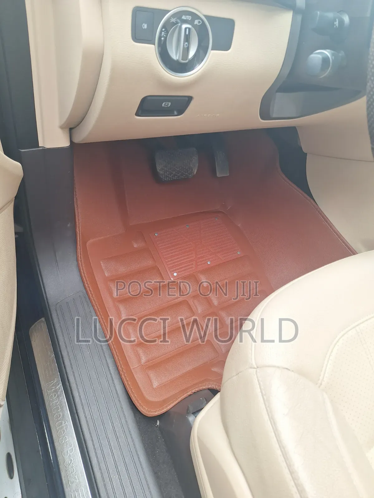 Gle/Ml350 Brown Colour Leather Mat