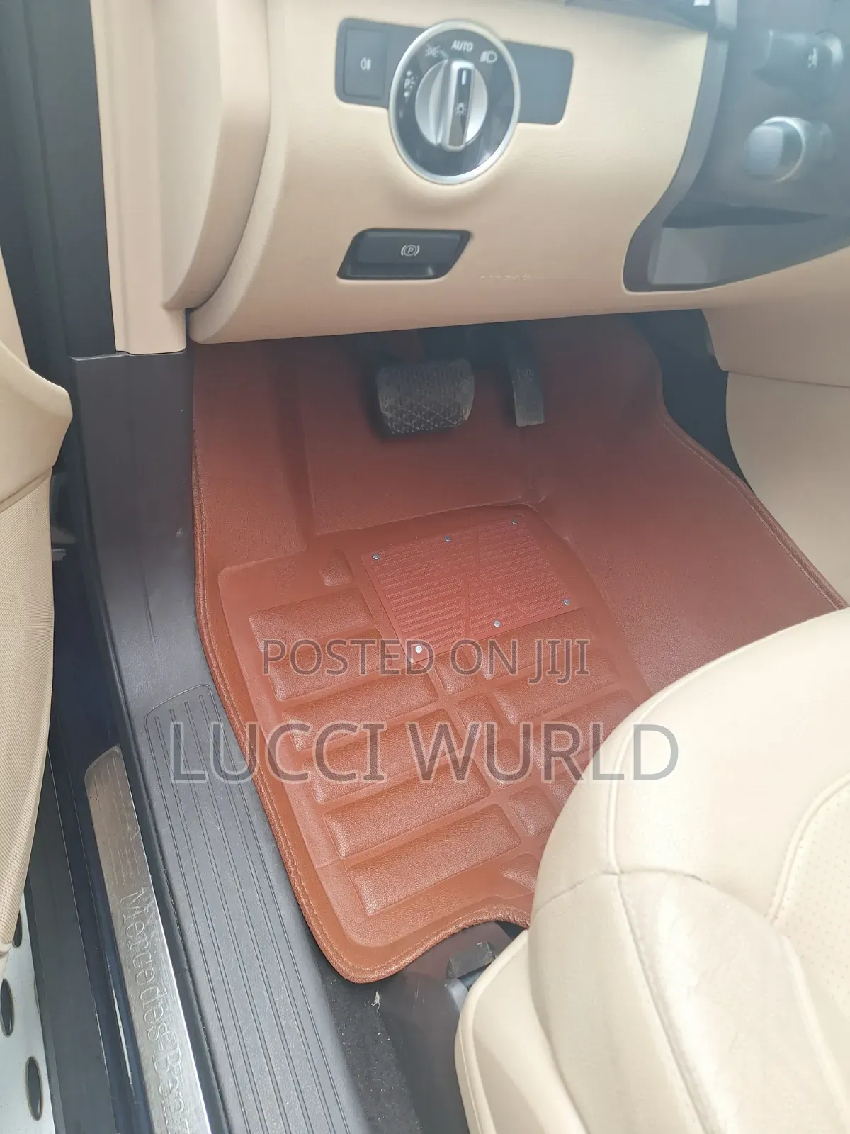 Gle/Ml350 Brown Colour Leather Mat