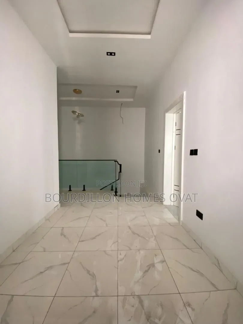 4bdrm Duplex in Lekki. Palm City for sale
