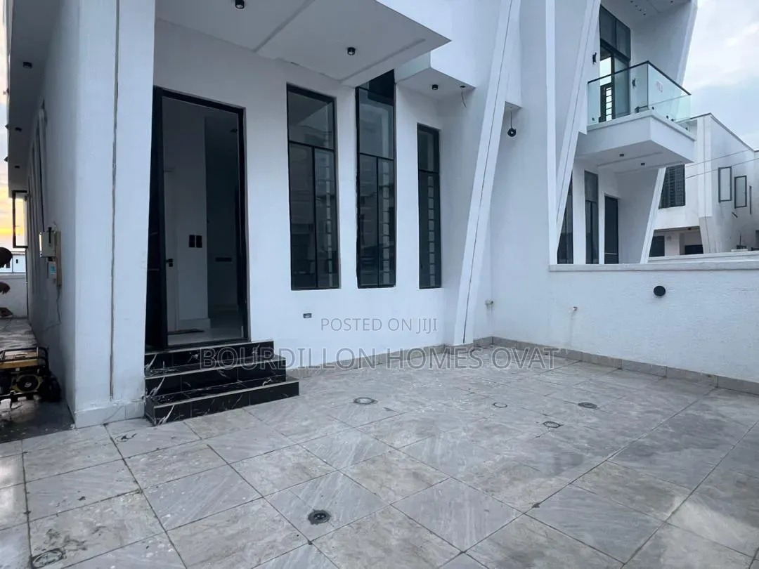 4bdrm Duplex in Lekki Palm City for sale