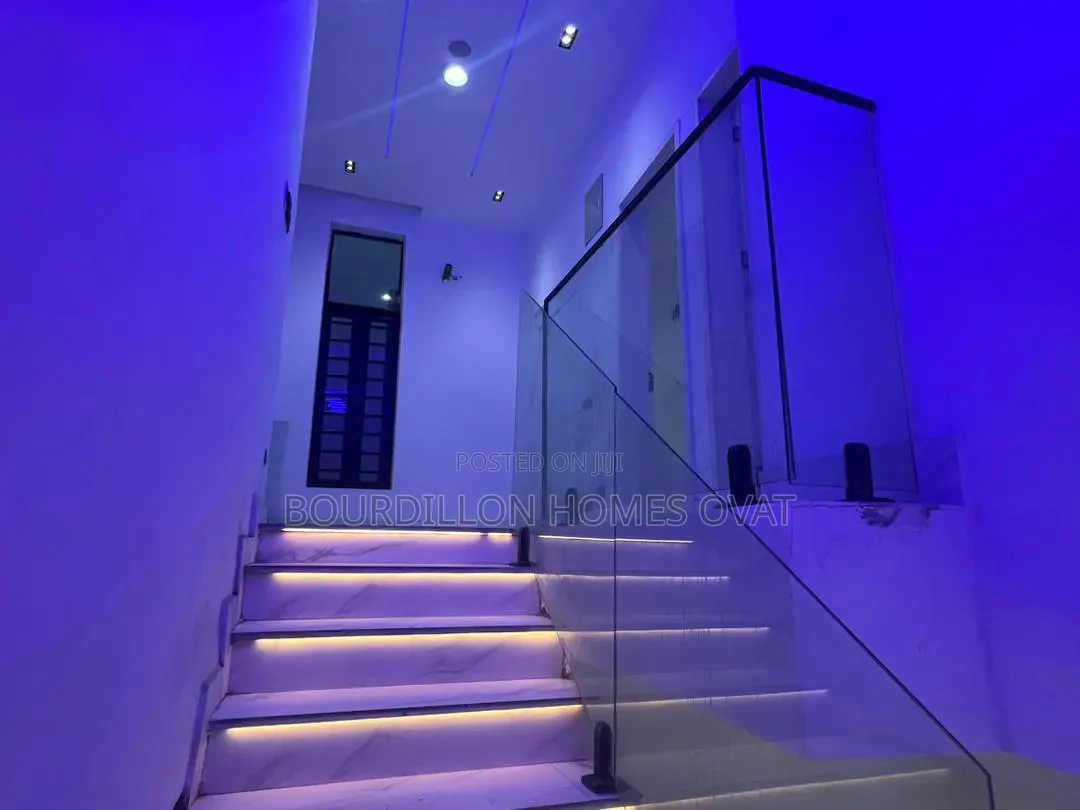 4bdrm Duplex in Lekki Palm City for sale
