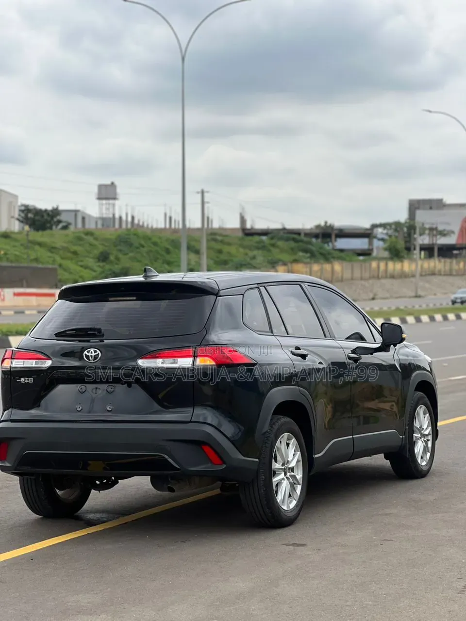 Toyota Corolla Cross XLE 4WD 2024 Black