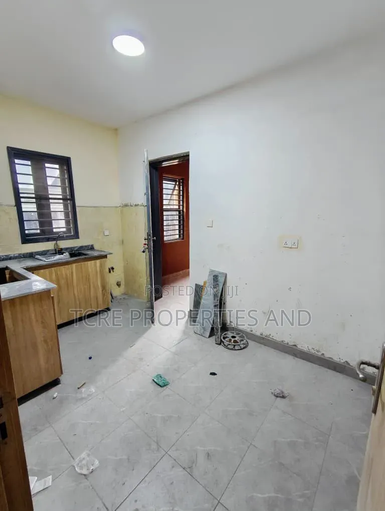 Furnished 2bdrm Apartment in Sabo / Yaba for sale