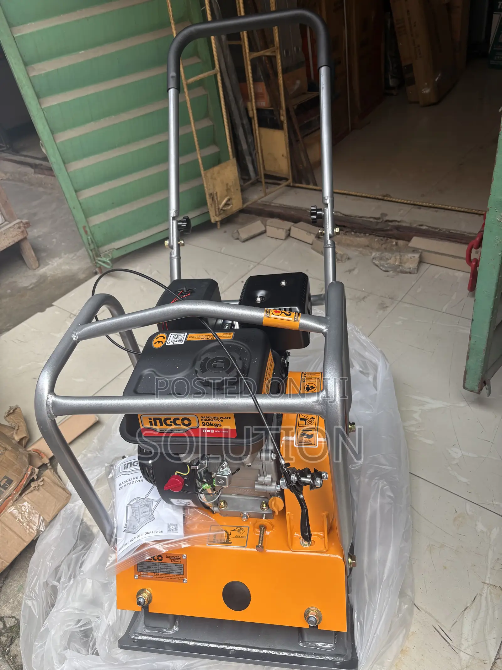 Ingco C90 Plate Compactor