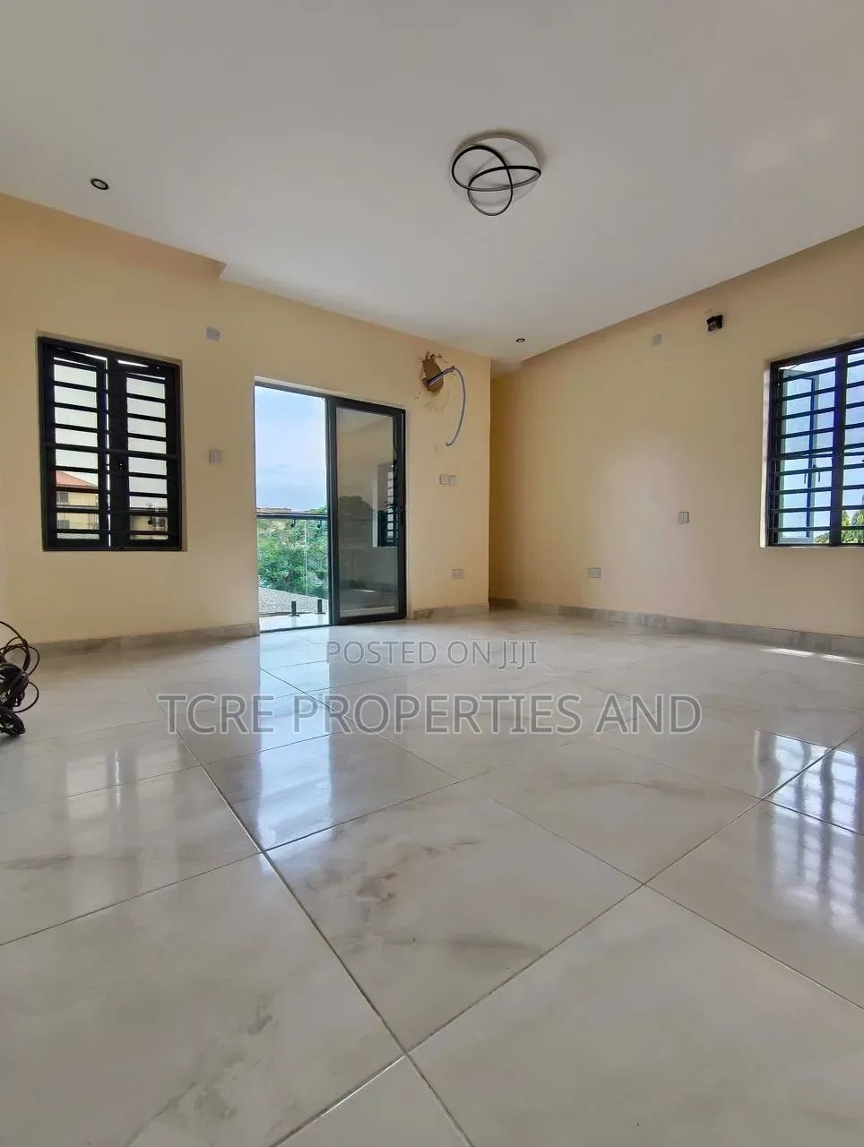 Furnished 4bdrm Duplex in Allen Avenue for sale