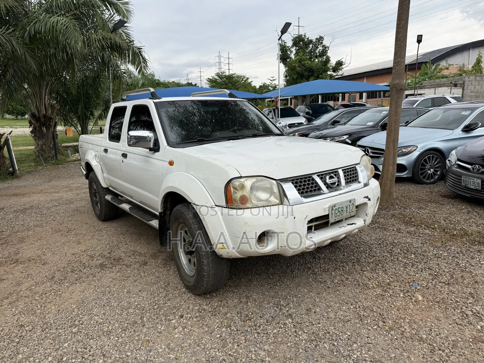Nissan NP300 2013 White