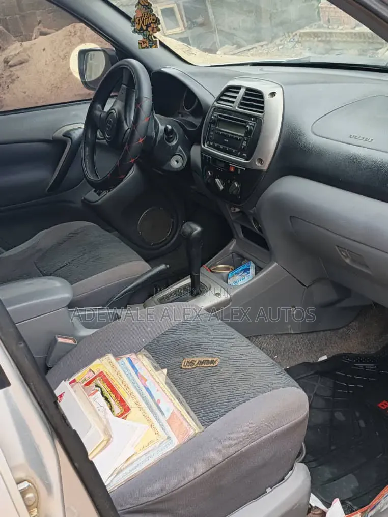 Toyota RAV4 2005 Silver
