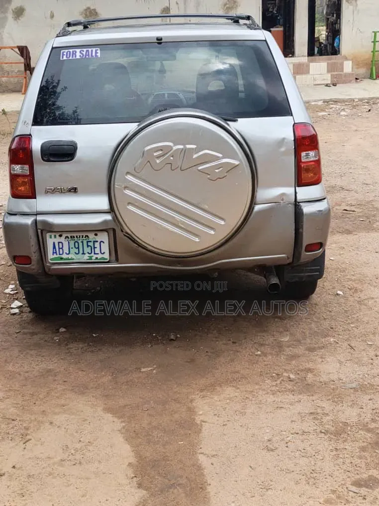 Toyota RAV4 2005 Silver