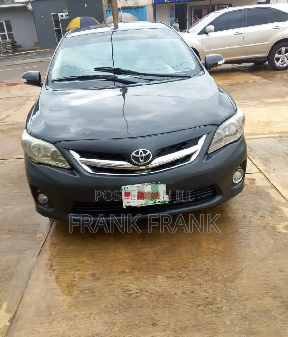 Toyota Corolla 2011 Black