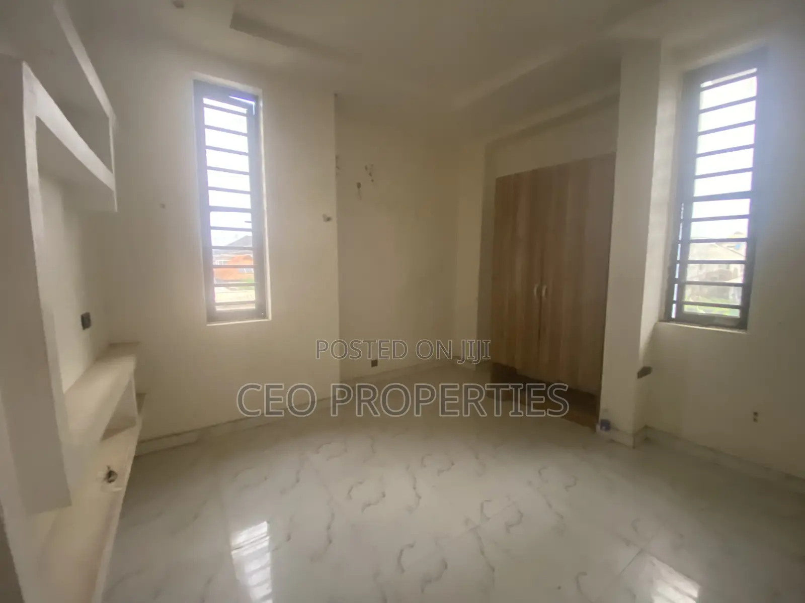 2bdrm Block of Flats in Therannex/Sangotedo for rent