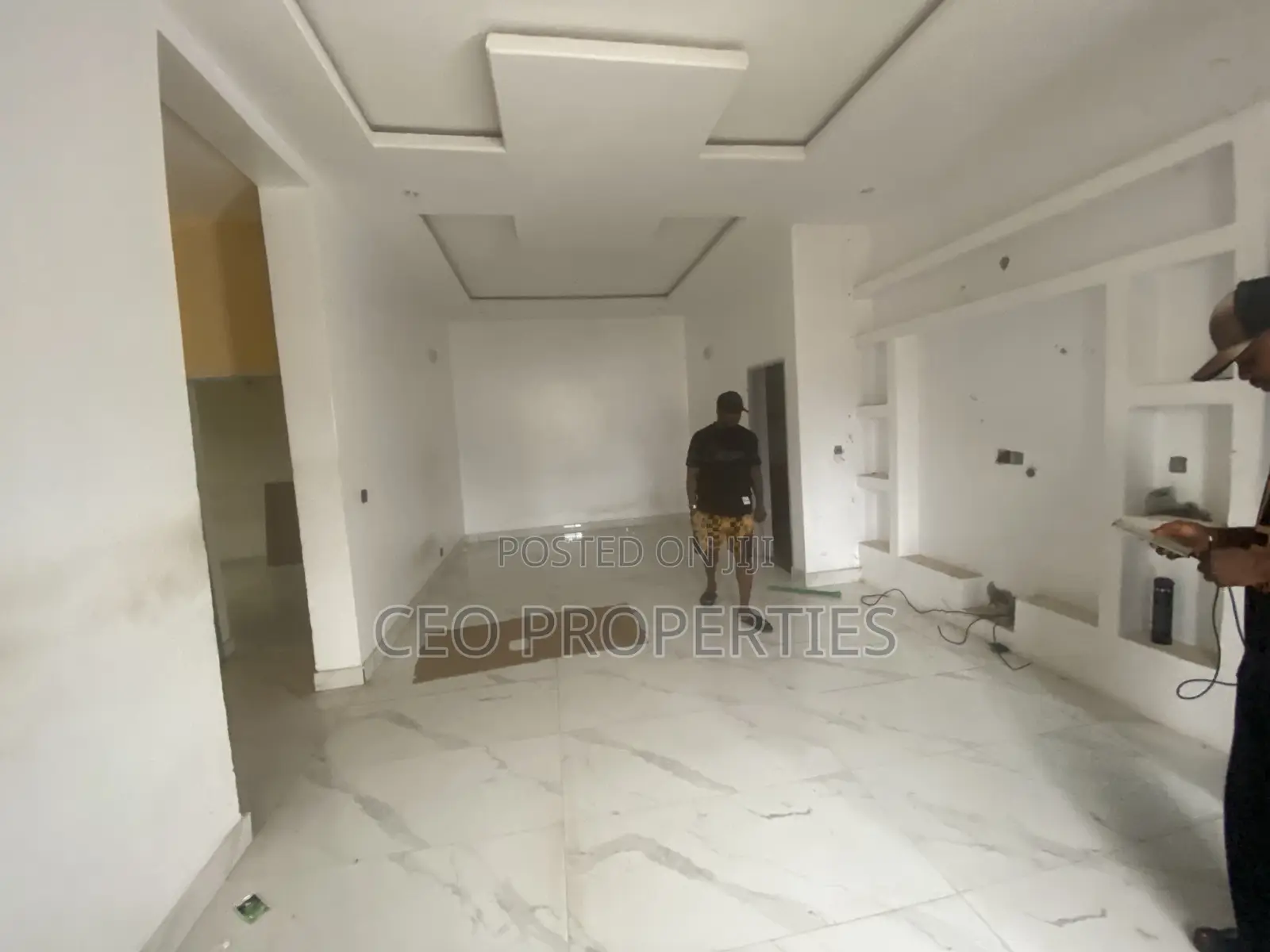 2bdrm Block of Flats in Therannex/Sangotedo for rent