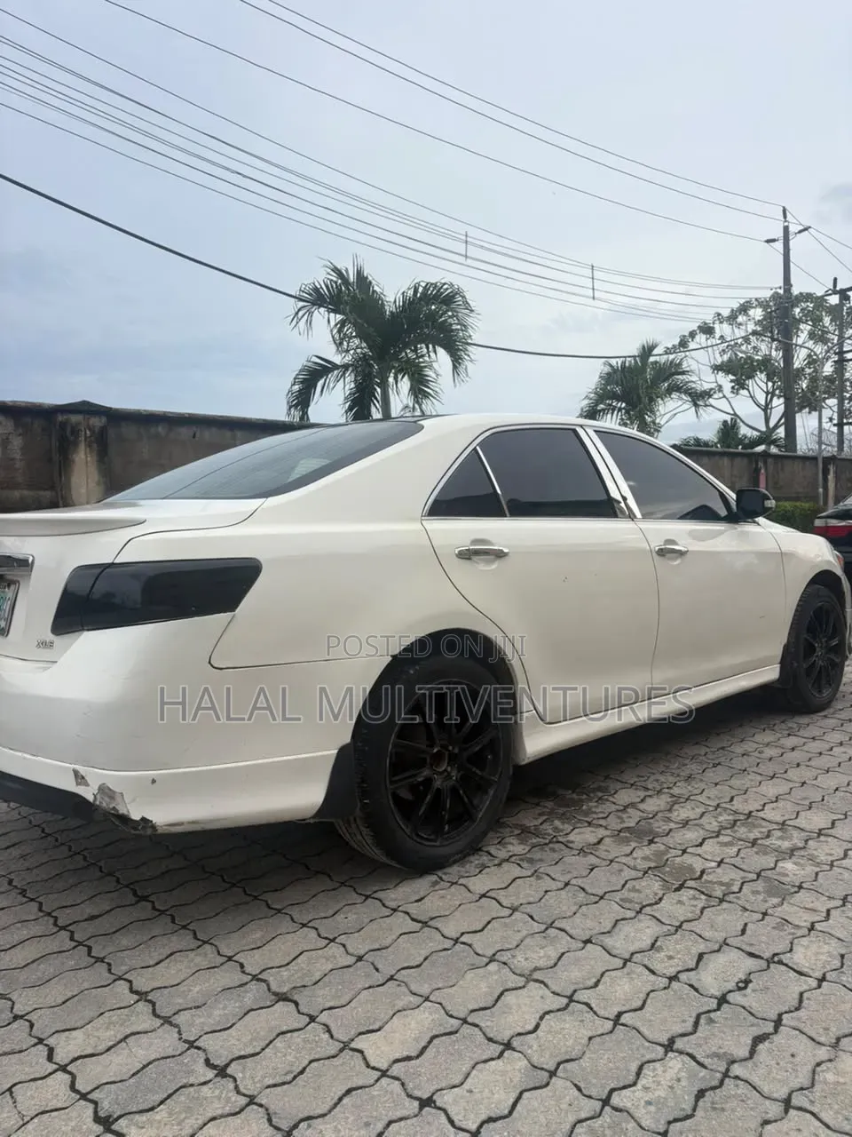 Toyota Camry SE V6 4dr Sedan (3.5L 6cyl 6AM) 2010 White