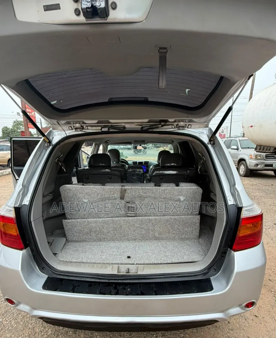 Toyota Highlander 2009 Silver