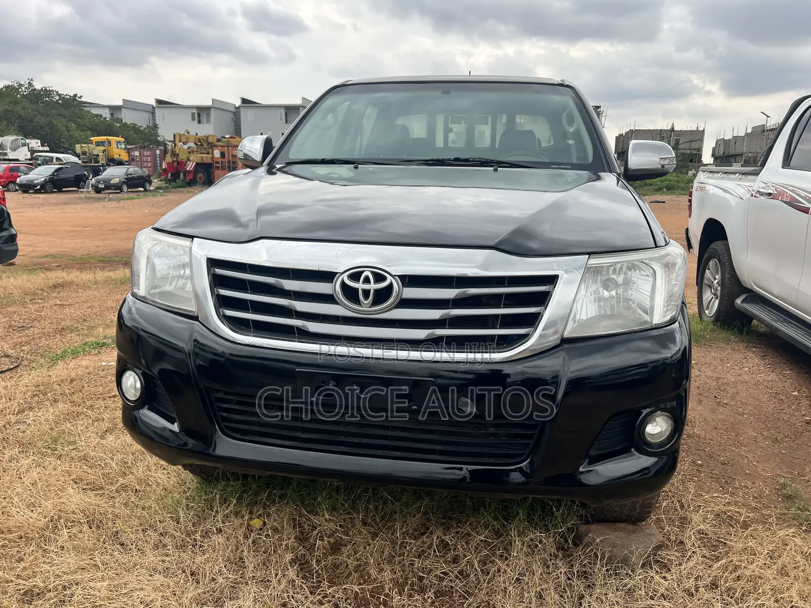 Toyota Hilux 2013 Black