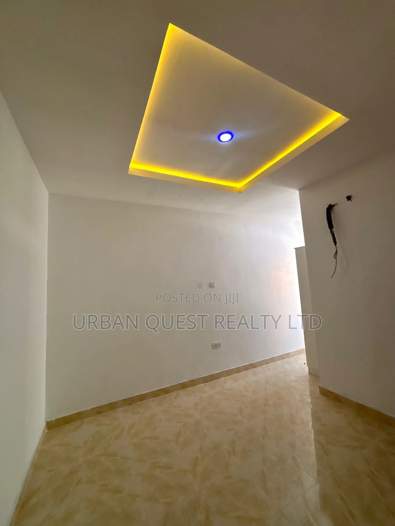 2bdrm Block of Flats in Oasis Court, Abijo for rent