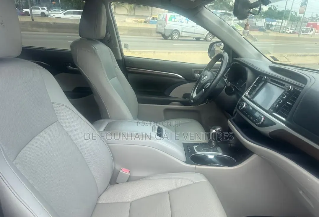 Toyota Highlander 2014 Gray
