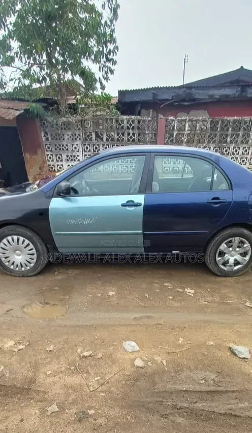 Toyota Corolla 2007 Blue